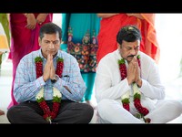Ramcharan and Upasana Visit Temple